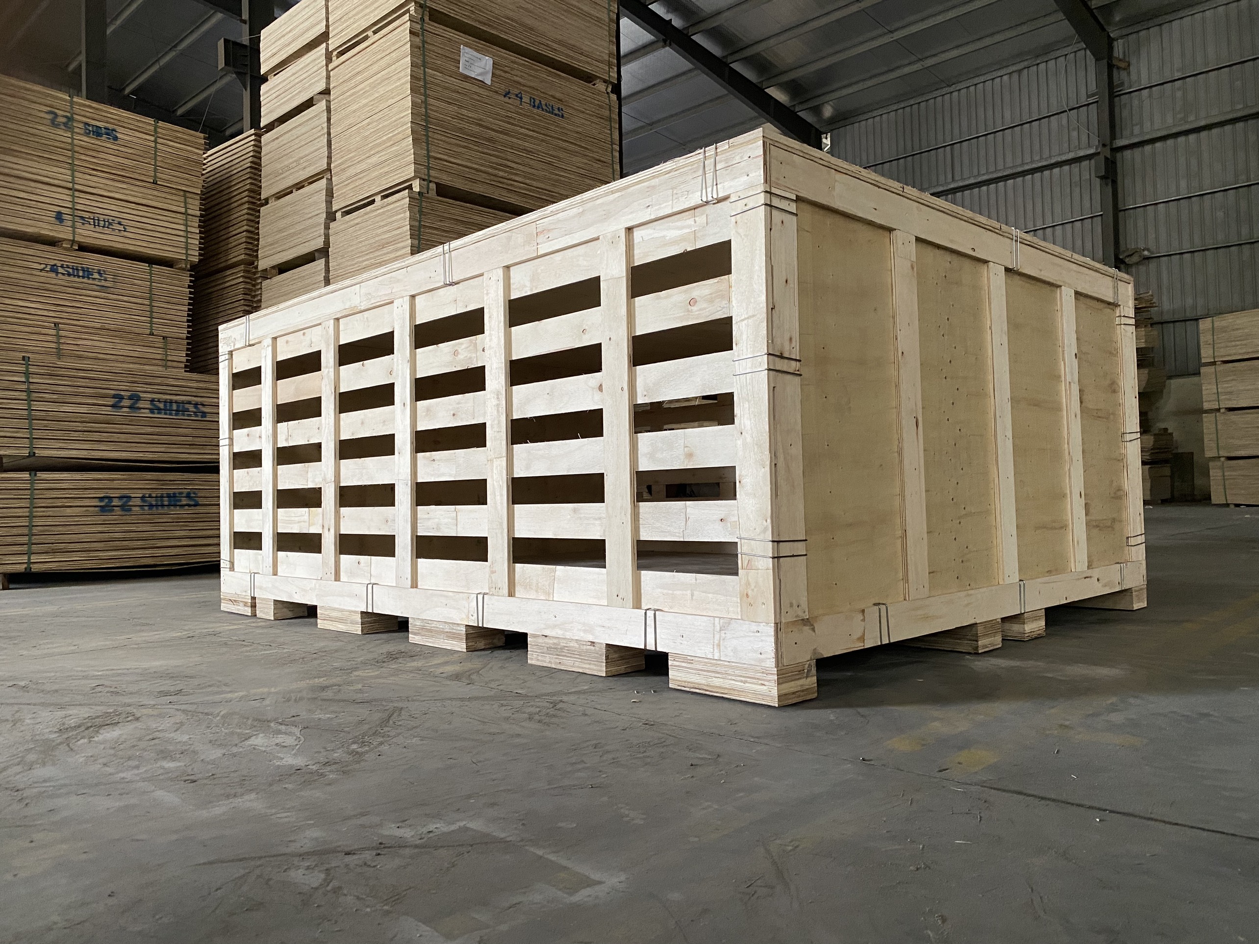 Large-sized goods - Larger wooden crates are a necessity.